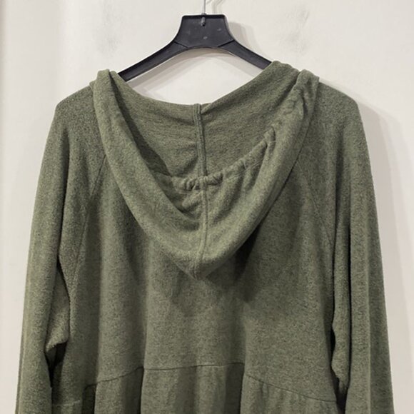 Torrid Super Soft Plush Hooded Long Sleeve Ruffle Top in Headered Green size 4X - Picture 7 of 11